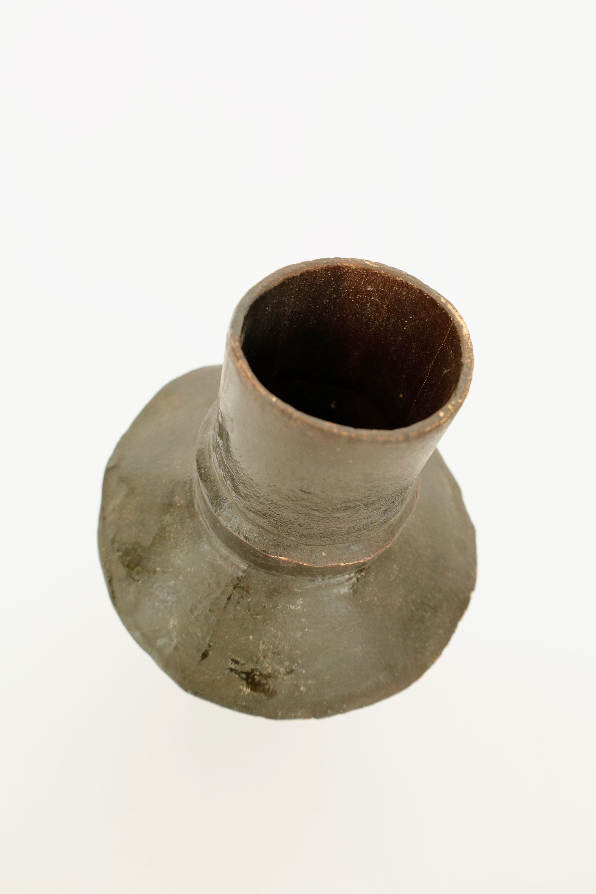 Hand-Formed Studio Pottery Vessel – Maker Unknown, Date Unknown