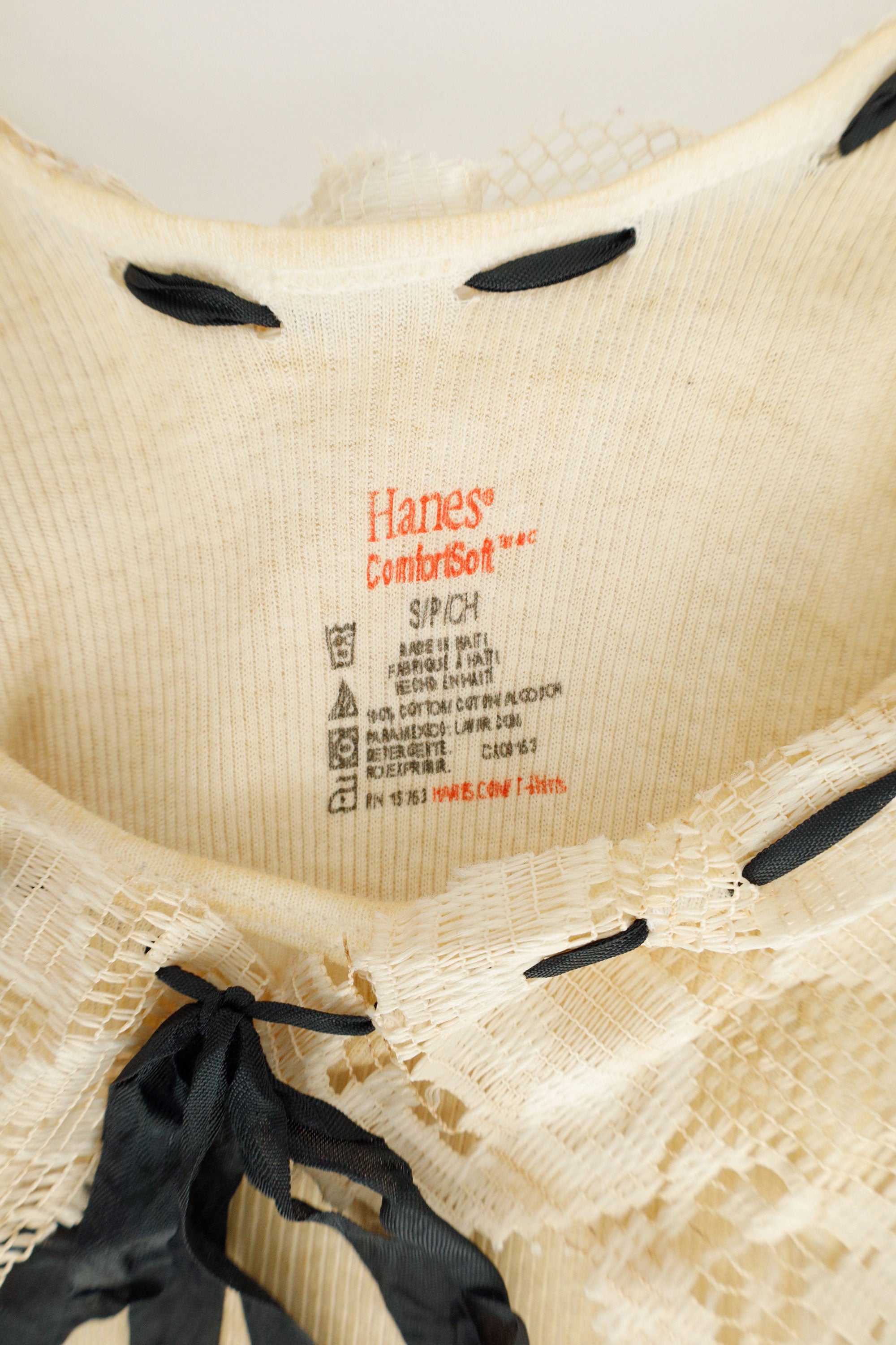 Laced Undershirt – Hanes, USA, date unknown