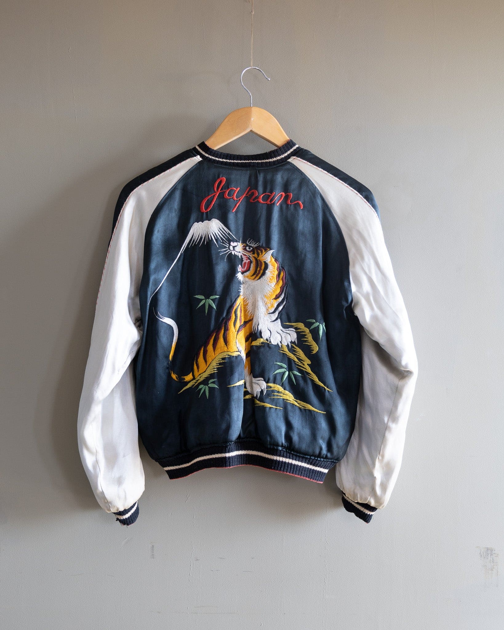 1950's Japanese Souvenir Jacket "Tiger & Eagle"