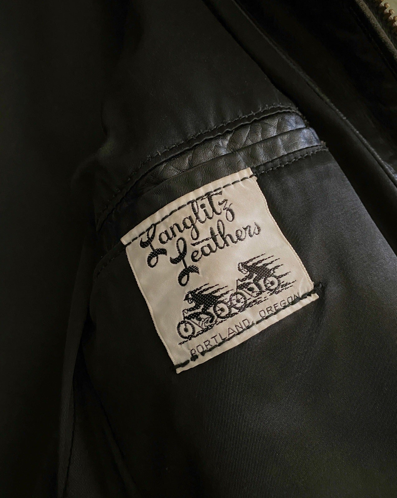 1960's Langlitz Leather Padded Jacket Cascade – en vintage